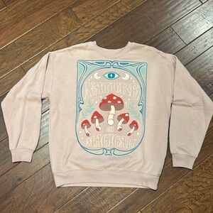 “Nature is Magical”. Mushroom small sweatshirt.